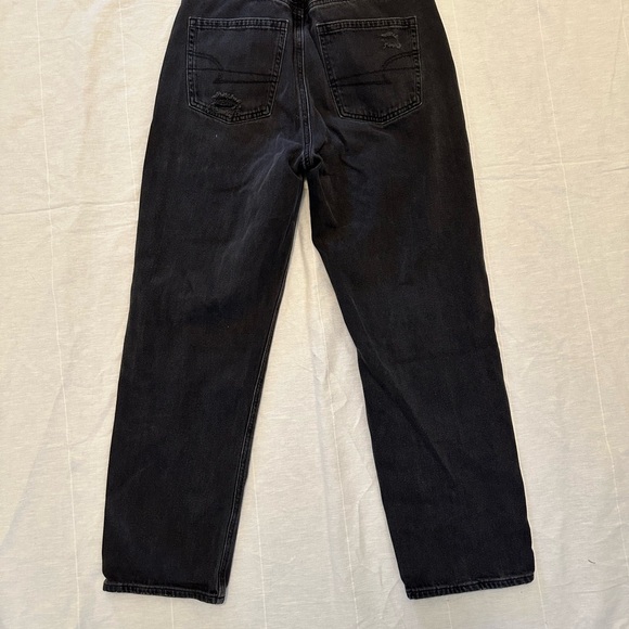 American Eagle Straight Leg Distressed Jeans - Picture 3 of 3